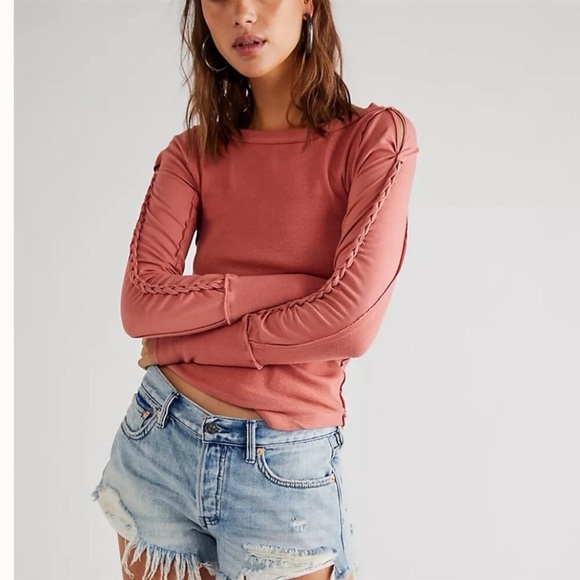 Free People Daisy Chain Cuff In Sun Sand - Picture 3 of 8